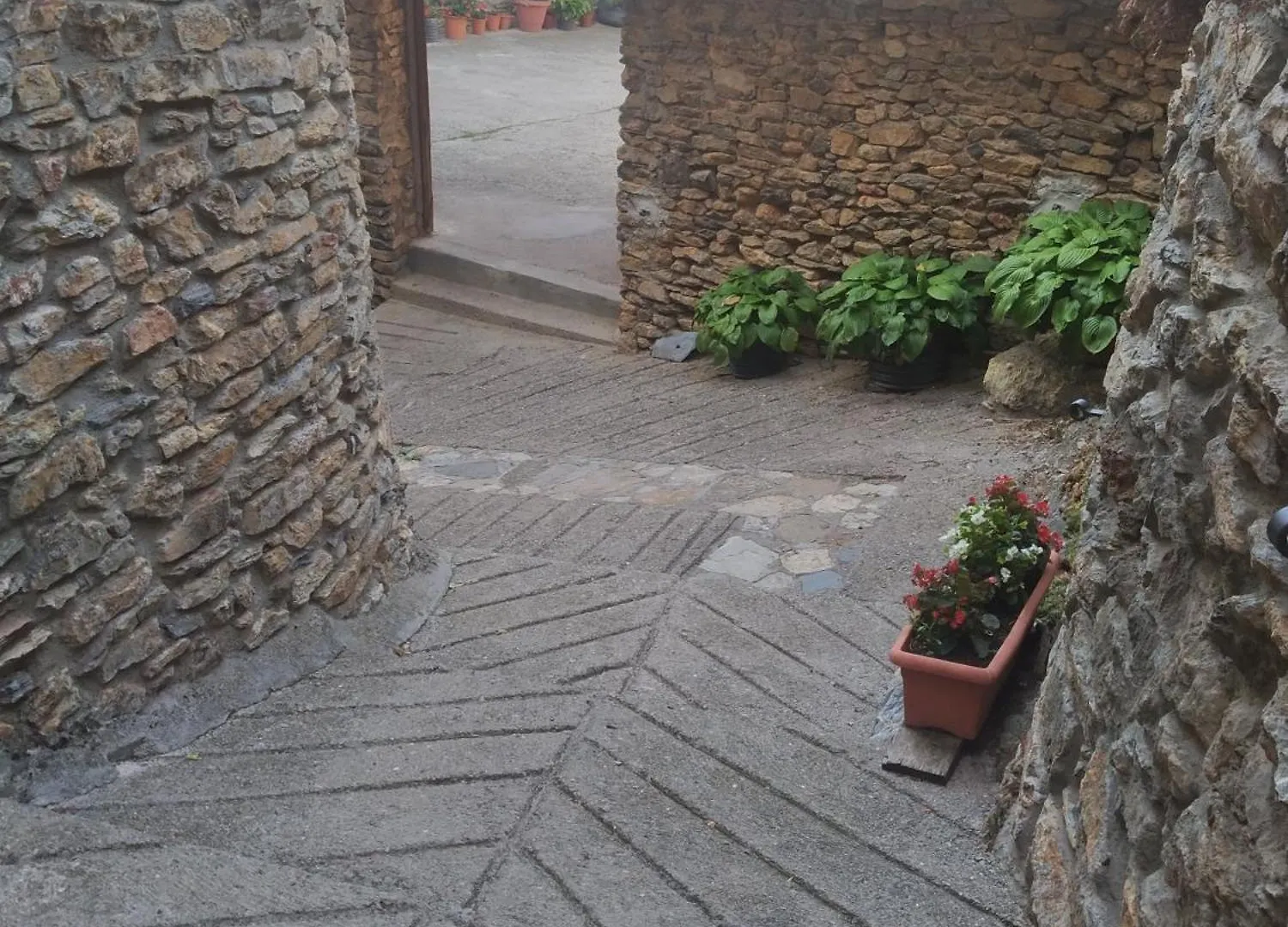 Casa Rogel Konuk evi Llesuy İspanya