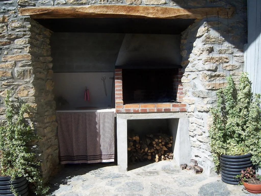 Kır Evi Casa Rogel Konuk evi Llesuy